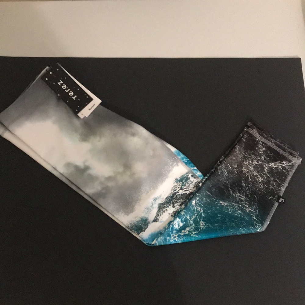 Terez Legging NWT